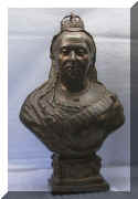 Bust of Queen Victoria 1897 (42193 bytes)